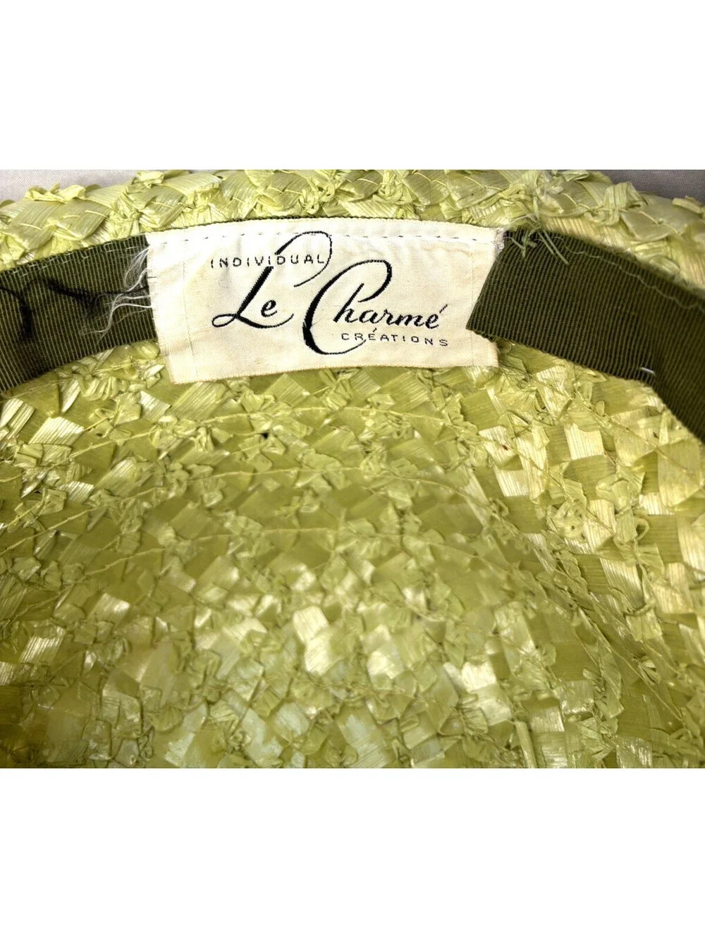 Vintage 1960's La Charme Women's Green Woven Pillbox Hat Ribbon Hat Pin 21